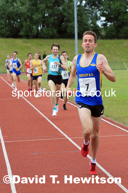 Senior mens 1500 metres, 2022 Northern Senior and Under-20 Champs., Wavertree Athletics Centre, Liverpool. Photo: David T. Hewitson/Sports for All Pics